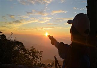 秋天你好說說句子大全 秋天你好朋友圈文藝句子