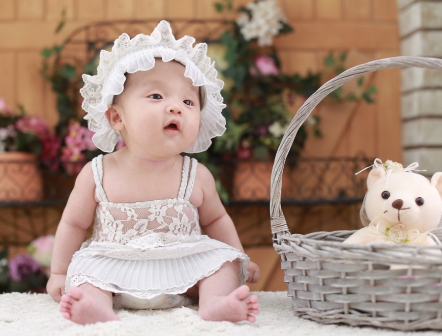 女兒出生了的幸福說(shuō)說(shuō) 女兒出生如何發(fā)朋友圈 女兒出生了的幸福說(shuō)說(shuō) 女兒出生如何發(fā)朋友圈