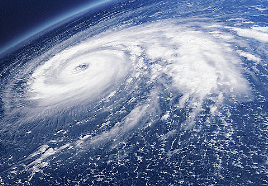 臺風(fēng)來襲怎么保護(hù)好自己 臺風(fēng)天自我保護(hù)方法