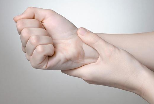 引起產后風的原因是什么 如何預防產后風 引起產后風的原因是什么 如何預防產后風