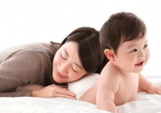 天熱能不能穿紙尿褲 天熱穿紙尿褲要注意什么