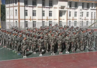 2019幼兒園軍訓(xùn)活動(dòng)報(bào)道 幼兒園軍訓(xùn)活動(dòng)新聞稿四篇
