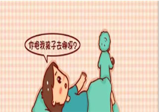 新生兒為什么會被醫護人員抱走 寶寶剛出生醫護人員抱走是干什么