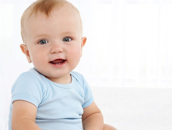 寶寶會坐了發朋友圈說說 寶寶會坐了這一刻開心句子 寶寶會坐了發朋友圈說說 寶寶會坐了這一刻開心句子