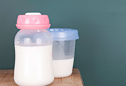 母乳寶寶還會消化不良嗎 母乳喂養為什么會消化不良 母乳寶寶還會消化不良嗎 母乳喂養為什么會消化不良