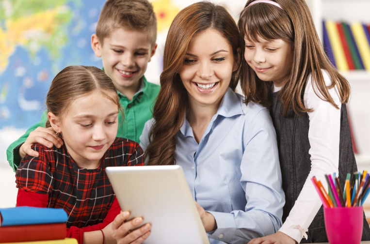 產后腰疼不治會不會好 導致產后腰疼的原因是什么 產后腰疼不治會不會好 導致產后腰疼的原因是什么