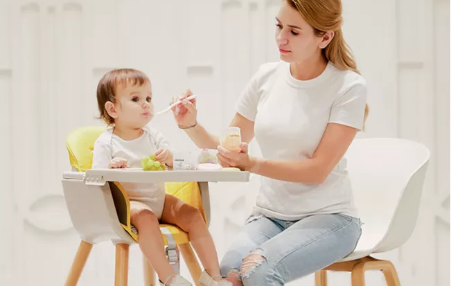 寶寶口臭是消化不良的問題嗎 口臭味道不同暗示了什么