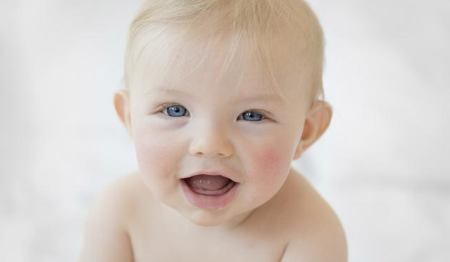 寶寶口臭是消化不良的問題嗎 口臭味道不同暗示了什么