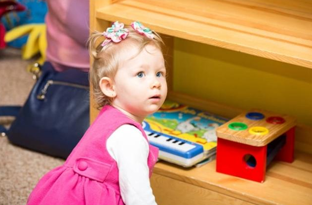 孩子可怕的兩歲主要表現(xiàn)在什么地方 家長如何應(yīng)對兩歲叛逆期的孩子