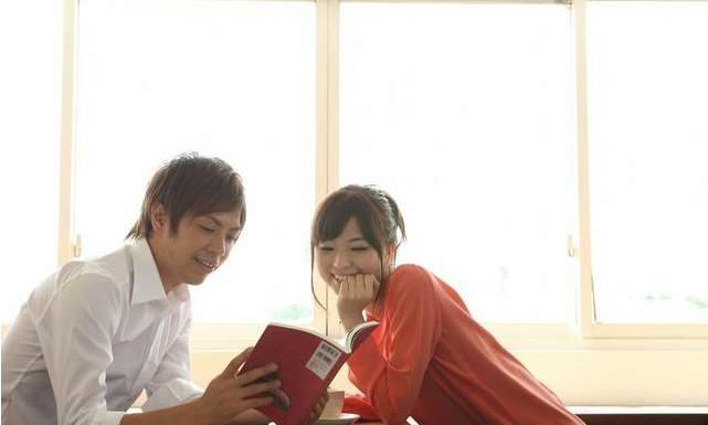 異性之間真的有純潔的友誼存在嗎 異性朋友之間哪些行為表現(xiàn)關(guān)系不一般