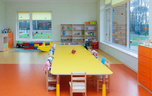 寶寶三歲前要上幼兒園嗎 三歲起上幼兒園好嗎 寶寶三歲前要上幼兒園嗎 三歲起上幼兒園好嗎