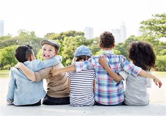 孩子不聽話的心情感慨 孩子不聽話家長很無奈說說朋友圈