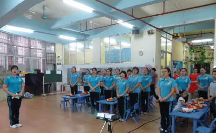 2019幼兒園教師節中秋節雙節活動策劃方案 幼兒園教師節中秋節主題活動