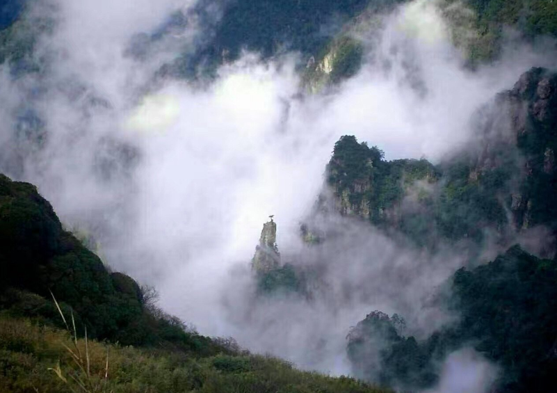 梵凈山旅游朋友圈說說 梵凈山旅行心情說說 梵凈山旅游朋友圈說說 梵凈山旅行心情說說