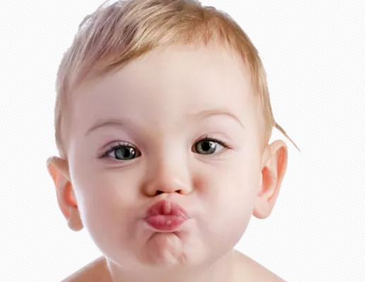 新生兒總是吐奶是什么原因 如何給新生兒正確拍嗝