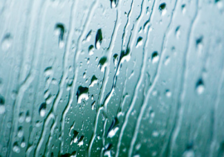 九月下雨天的心情說說 下雨天的朋友圈句子