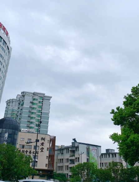 夏天再見秋天你好圖片 夏天再見秋天你好說說朋友圈