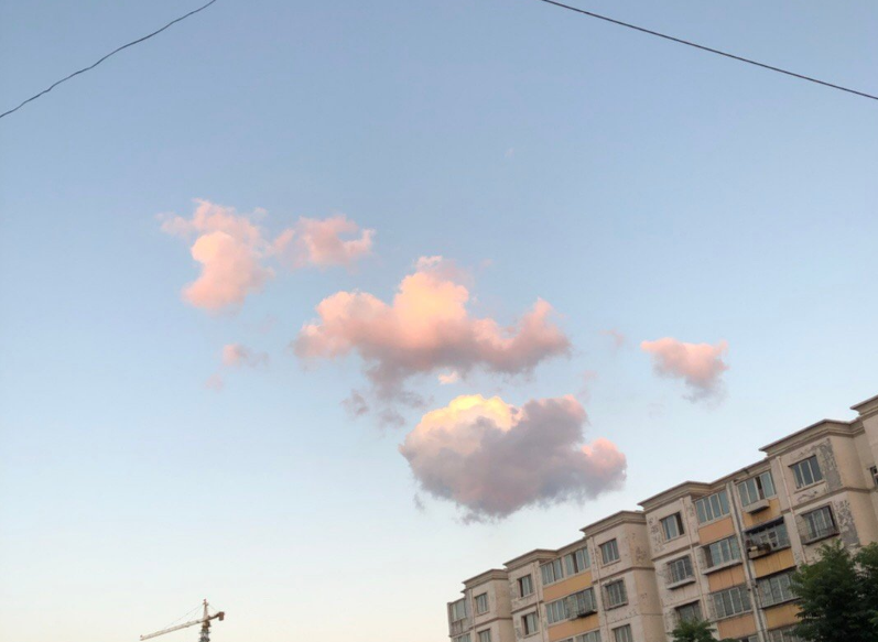 夏天再見秋天你好圖片 夏天再見秋天你好說說朋友圈