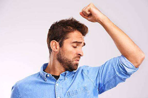 身體有狐臭是生病了嗎 為什么有的人身體會有狐臭