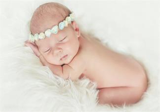 孩子不吃奶是怎么回事 孩子每天要吃多少奶