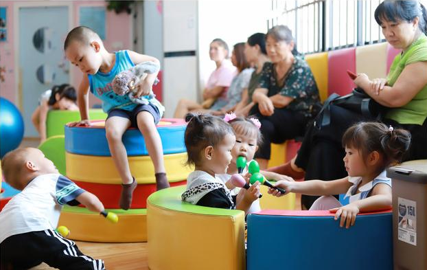 幼兒園開學第一天家長朋友圈說說配圖 幼兒園開學第一天家長如何發朋友圈