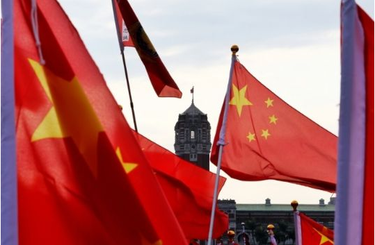 2019五星紅旗我為你自豪主題作文 2019央視開學第一課觀后感主題作文