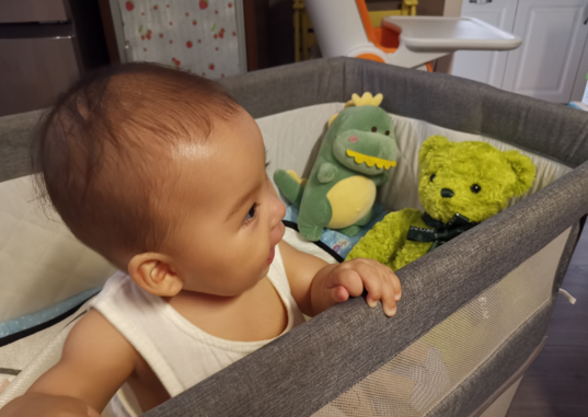 給孩子吃母乳說說朋友圈 媽媽給孩子吃母乳說說句子