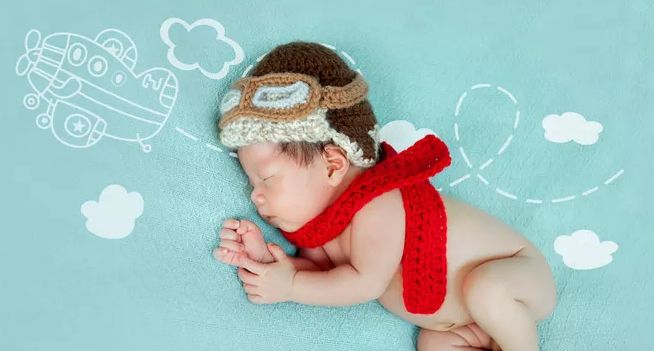 寶寶滿月怎么發朋友圈 寶寶滿月了媽媽的心情短語