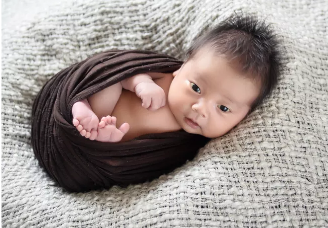 寶寶滿月怎么發朋友圈 寶寶滿月了媽媽的心情短語