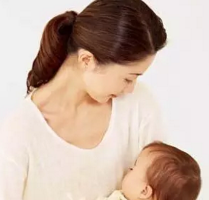 寶寶秋季斷奶腹瀉怎么辦 寶寶秋季斷奶一般在幾月份