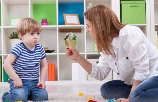 孩子可怕的兩歲是什么時候 可怕的兩歲會持續多久 孩子可怕的兩歲是什么時候 可怕的兩歲會持續多久