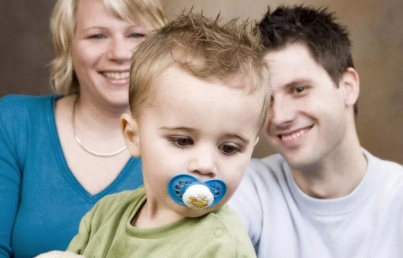 兒子遺傳爸爸哪些地方 遺傳父親的什么最多