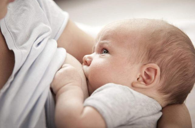 喂奶疼的心情說說 媽媽喂奶疼的朋友圈句子 喂奶疼的心情說說 媽媽喂奶疼的朋友圈句子