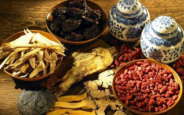 順產和剖腹產后什么時候喝生化湯 喝生化湯注意事項 順產和剖腹產后什么時候喝生化湯 喝生化湯注意事項