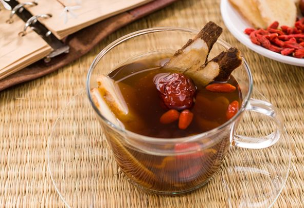 順產和剖腹產后什么時候喝生化湯 喝生化湯注意事項 順產和剖腹產后什么時候喝生化湯 喝生化湯注意事項