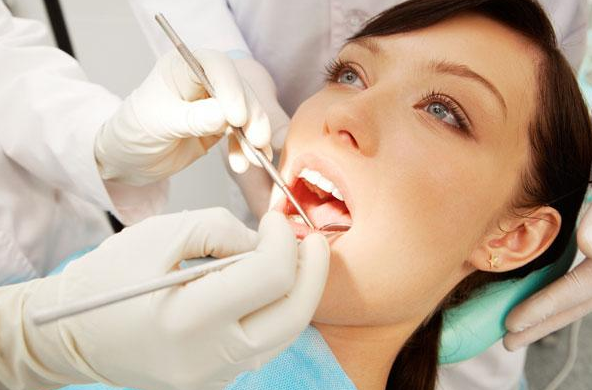 懷孕牙周炎會導致流產(chǎn)嗎 妊娠期發(fā)生牙周疾病怎么治