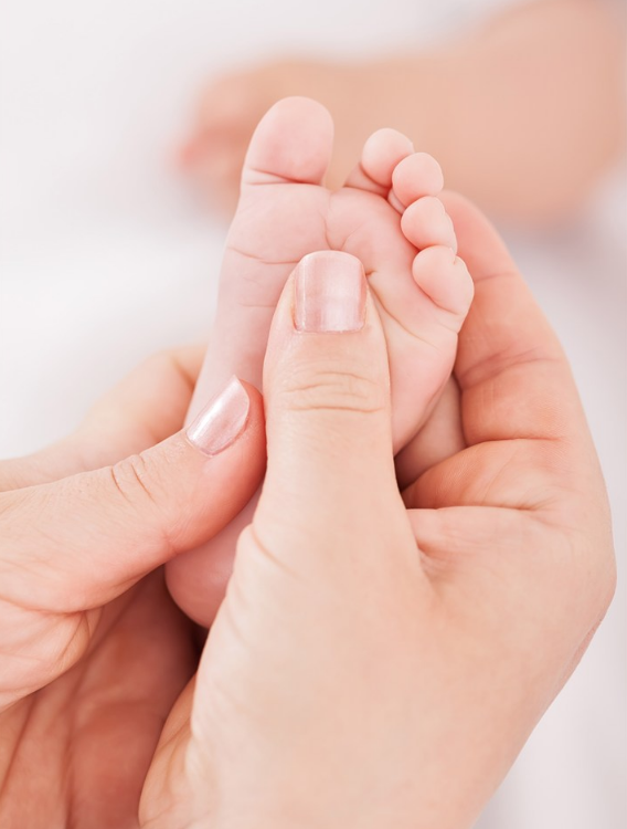 給寶寶補鈣喝骨頭湯有用嗎 寶寶喝骨頭湯有什么營養 給寶寶補鈣喝骨頭湯有用嗎 寶寶喝骨頭湯有什么營養