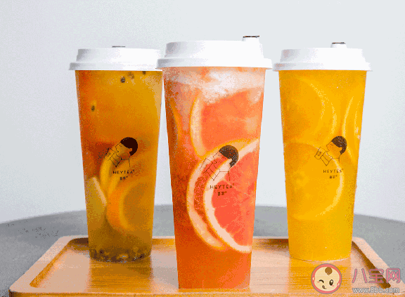 女生曬奶茶圖片的可愛微信句子 曬奶茶的圖片說說 女生曬奶茶圖片的可愛微信句子 曬奶茶的圖片說說