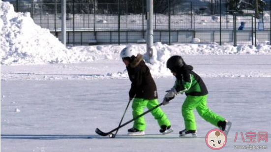 冬季寶寶應該如何穿衣服 冬季寶寶穿衣服要注意些什么 冬季寶寶應該如何穿衣服 冬季寶寶穿衣服要注意些什么