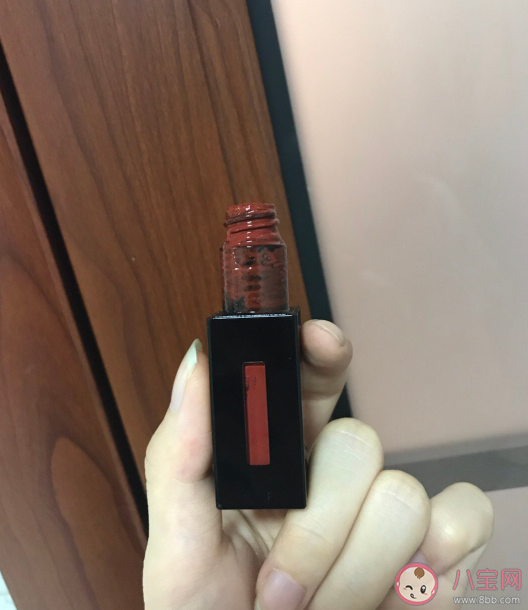 ysl416會漏是真的嗎 ysl416唇釉值得買嗎(ysl416唇釉平替）