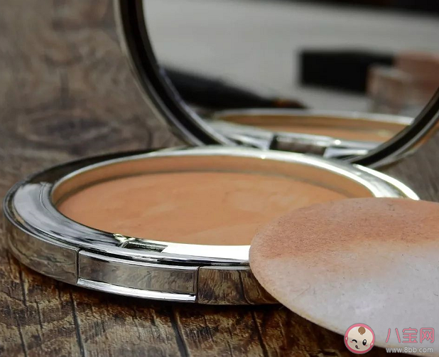 氣墊bb霜和cc霜的有什么區(qū)別 氣墊bb和cc霜哪個(gè)更好用