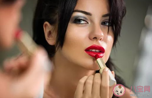 bb霜和氣墊先用哪個呢 bb霜和氣墊能不能一起用 bb霜和氣墊先用哪個呢 bb霜和氣墊能不能一起用