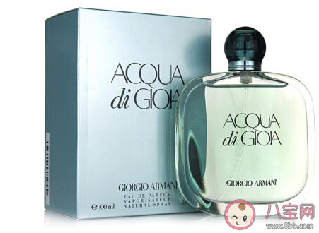 男士香水和香精有什么區(qū)別 男士香水和香精如何區(qū)分 男士香水和香精有什么區(qū)別 男士香水和香精如何區(qū)分