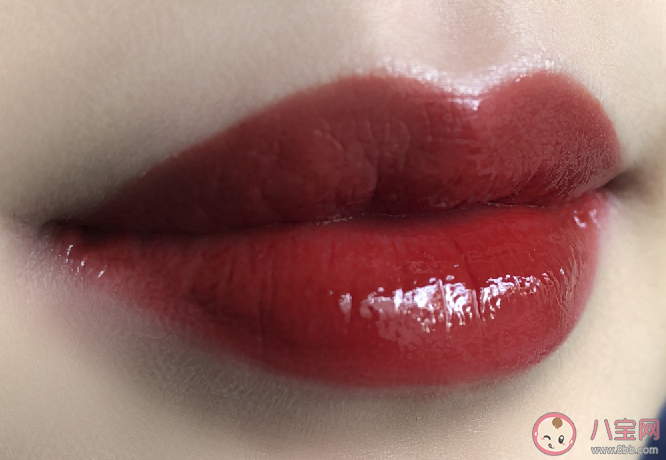 ysl416和阿瑪尼405選哪個(gè)比較好 ysl416阿瑪尼405顏色對(duì)比