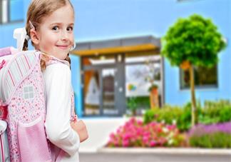 大寶二寶掐架怎么辦好 怎么看待大寶在二寶出生后的變化