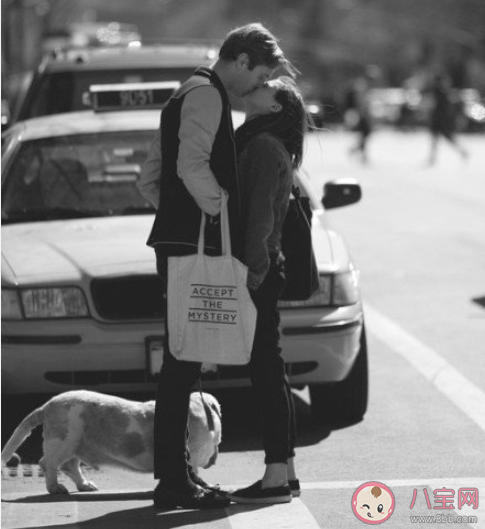 女生最想對(duì)男朋友說(shuō)什么 女生最想對(duì)男朋友說(shuō)的話(huà) 女生最想對(duì)男朋友說(shuō)什么 女生最想對(duì)男朋友說(shuō)的話(huà)