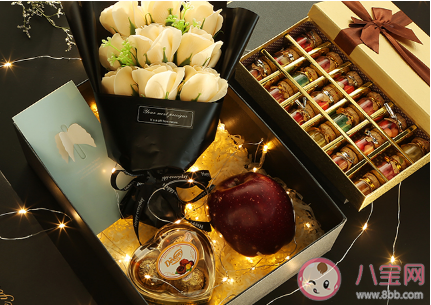 2019關于平安夜的朋友圈簡短說說 平安夜發朋友圈的可愛心情文案 2019關于平安夜的朋友圈簡短說說 平安夜發朋友圈的可愛心情文案