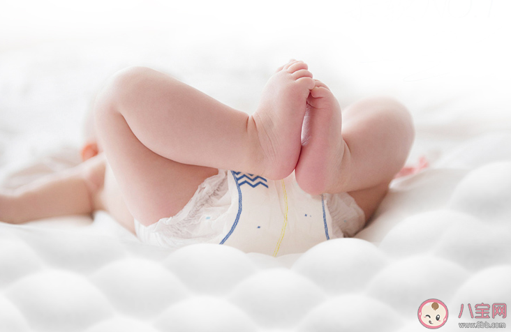 Rainya潤婭嬰兒紙尿褲用一晚上會漏尿嗎 潤婭嬰兒紙尿褲吸水情況怎么樣