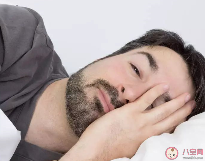 睡太久增加中風(fēng)風(fēng)險是真的嗎 睡覺時間太長會有什么危害