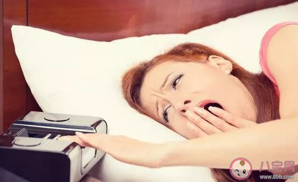 睡太久增加中風(fēng)風(fēng)險是真的嗎 睡覺時間太長會有什么危害